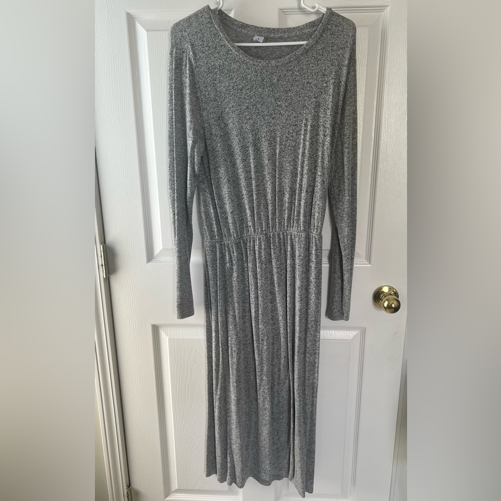 Old Navy Grey Knit Dress
